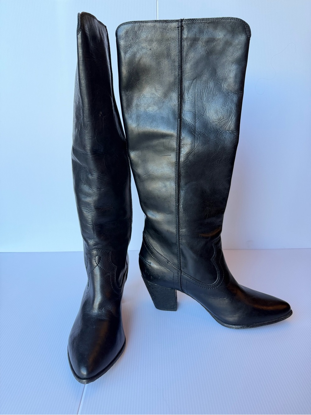 NWOB Frye Renee Seam Tall Black Leather Boots 9.5M